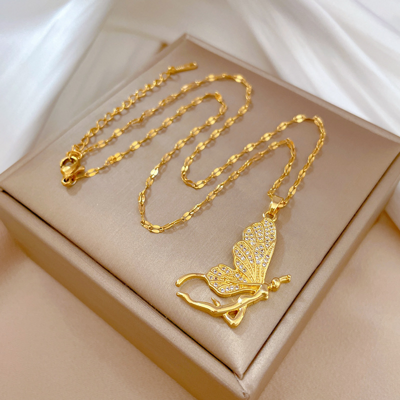 Butterfly Clasp Deployant - ファッショナブルな高級バタフライペンダントネックレス レディースアクセサリー ラグジュアリーで多用途なステンレス製ニッチ鎖骨チェーン