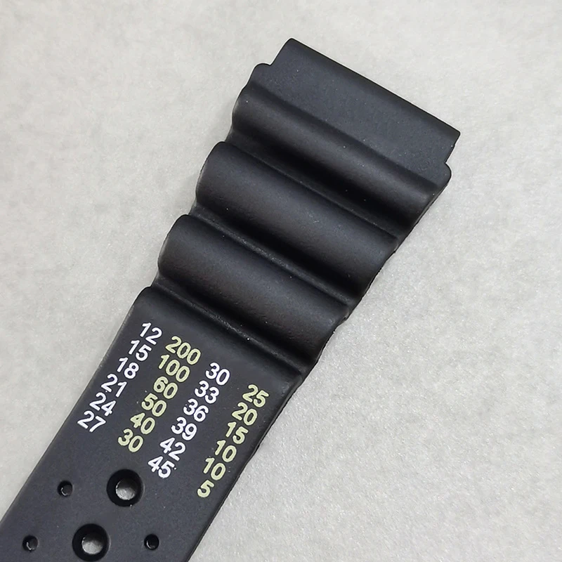 ラバースポーツストラップ N.D.Limits 20 ミリメ - Citizen Watch Promaster のレビューと価格